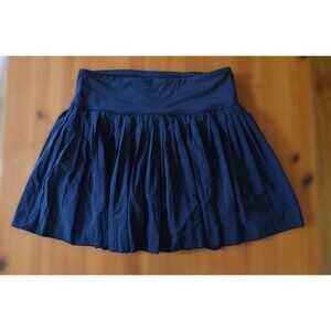 Gap Fit Tennis Skirt L Pleated Fitness with Under Shorts Black Polyester Spandex